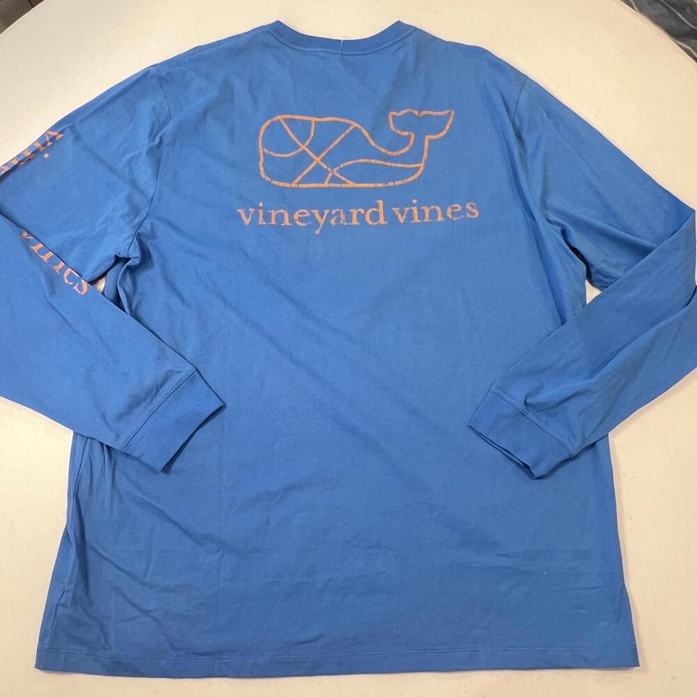 Vineyard Vines Mens Basketball Whale Long Sleeve Tshirt Large NWOT Blue Orange